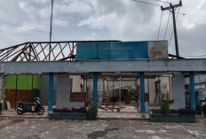 Tiang Listrik Terbakar Disinyalir Sudah Usang, PLN Klaim Sudah Diperbaiki!
