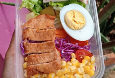 Kaya Vitamin hingga Serat, Ini Manfaat Makan Salad Buah dan Sayuran