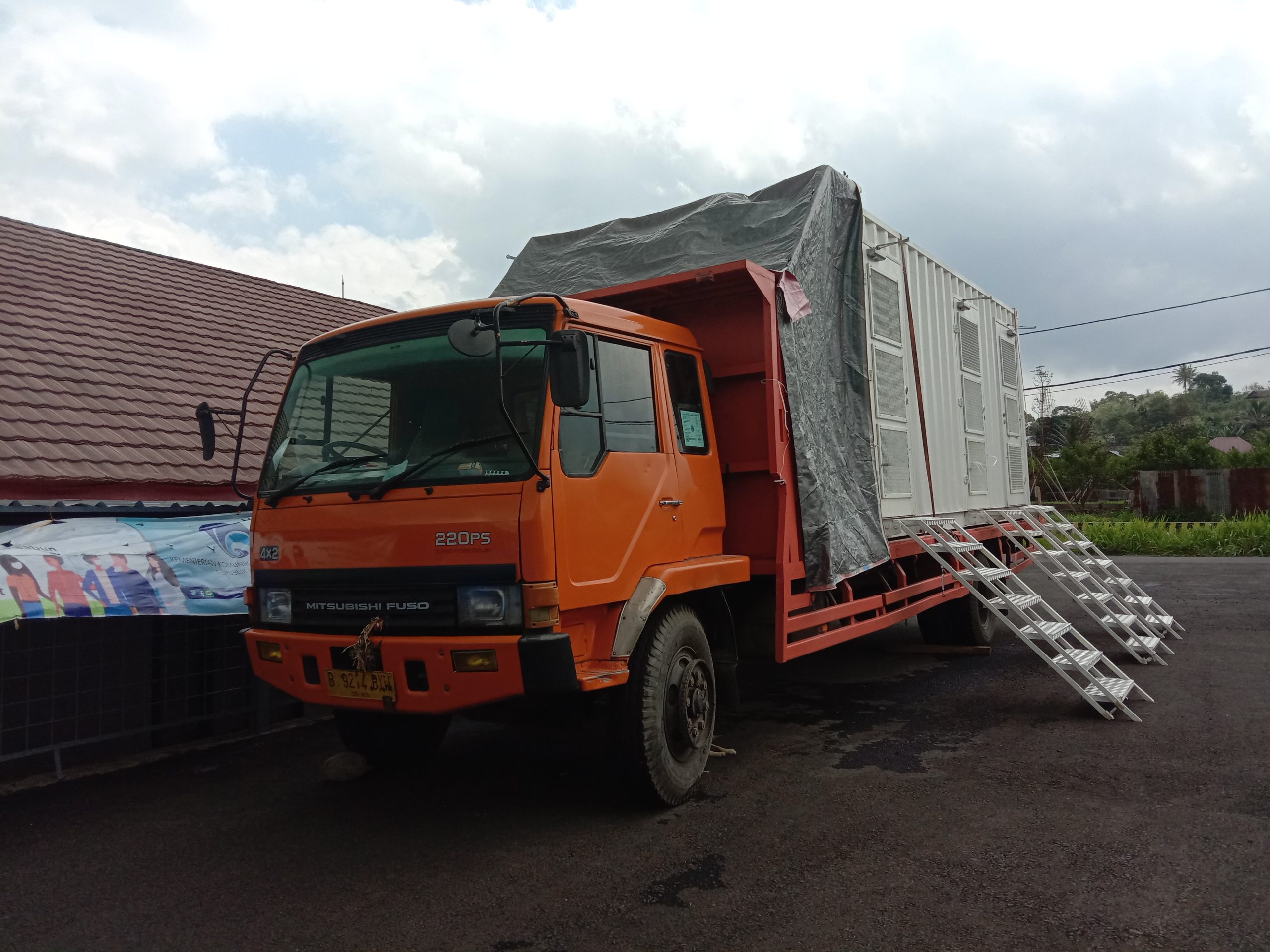 Pengadaan Mobil Swab Rp 5 Miliar Tidak Melalui Proses Lelang