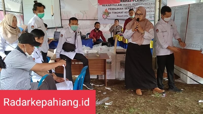 Seluruh Saksi Paslon Terima Hasil Pleno Kecamatan Kepahiang