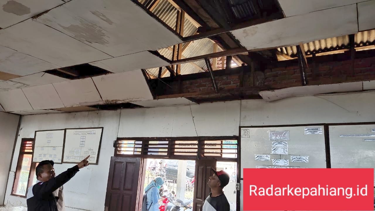 Rusak Berat, Kantor Lurah Tangsi Baru Tak Kunjung Diperbaiki