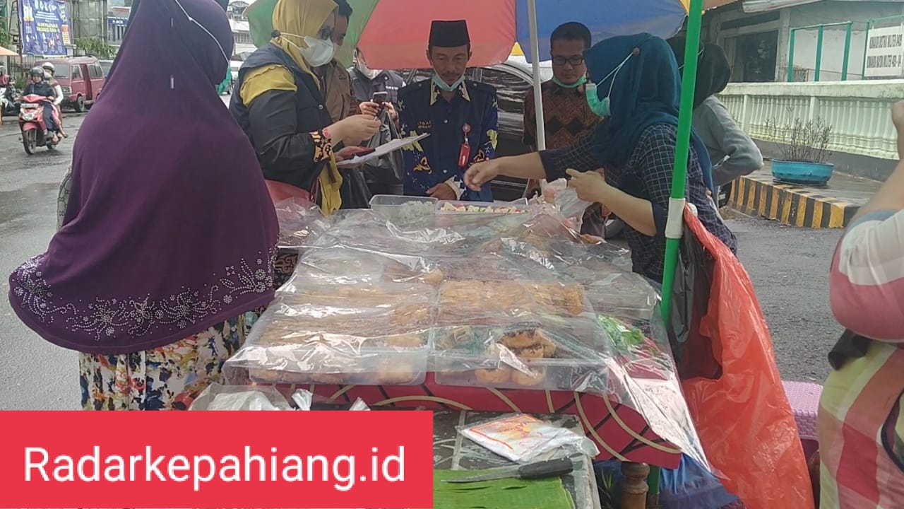 Gandeng BPOM, Disperkop Periksa Makanan di Pasar Kepahiang