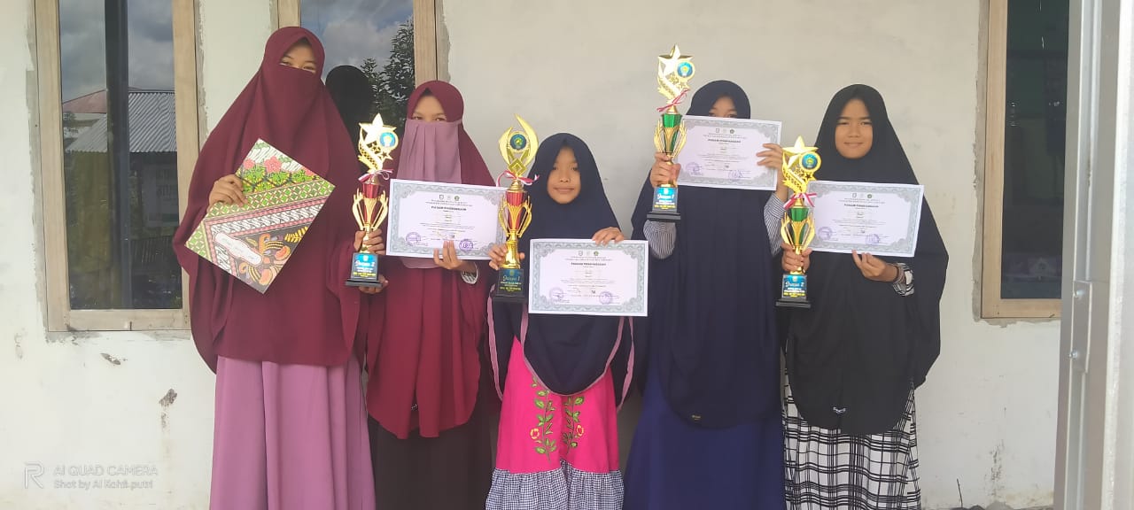 Juara MTQ Ujan Mas Borong Panti Al Kahfi