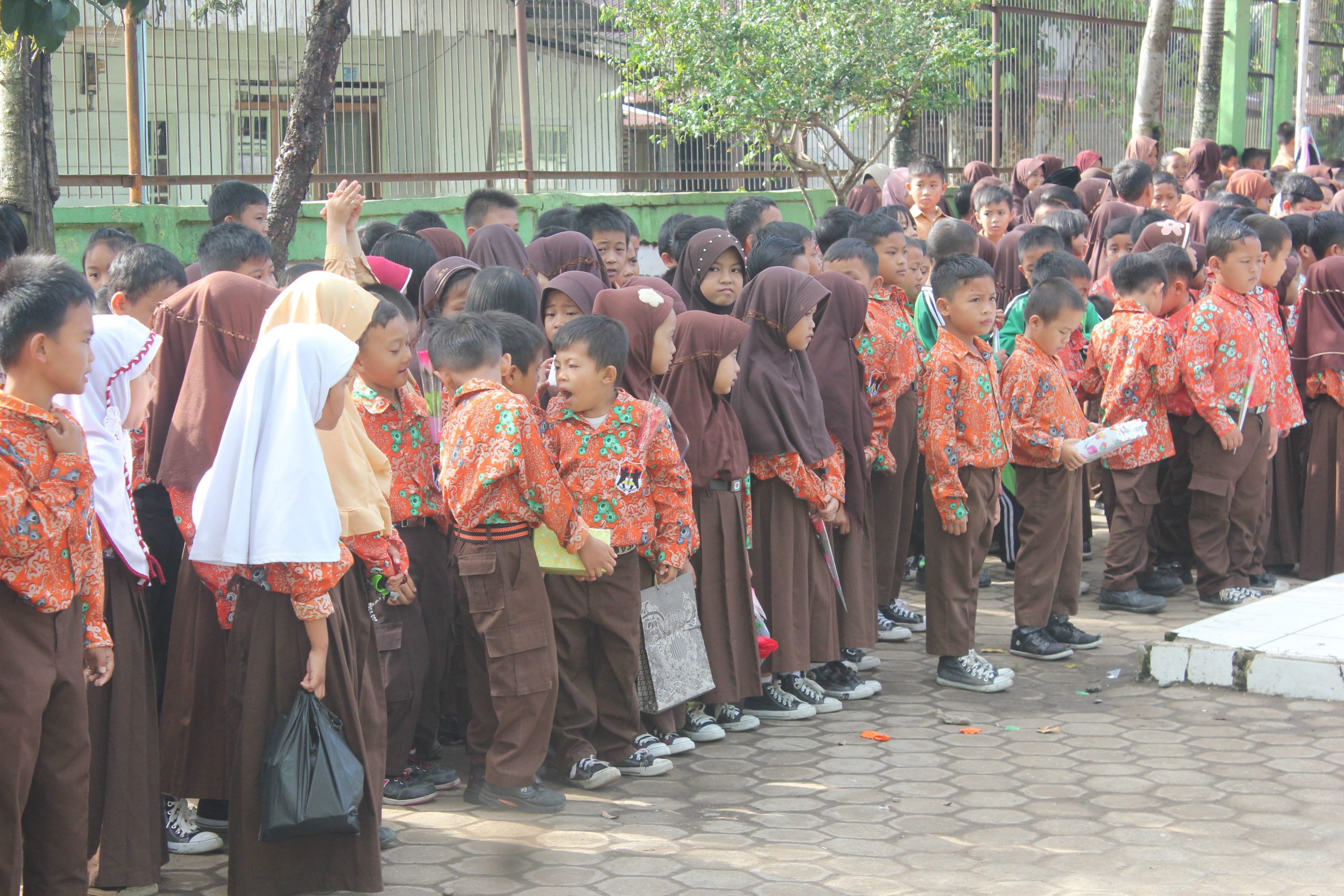 Cakupan Vaksinasi Jadi Penentu Belajar Tatap Muka 100 %