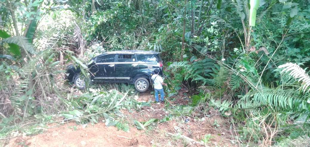 Mau Liburan 6 Pelajar Nyaris Tewas Kecelakaan