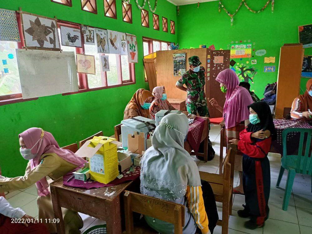 Capaian Vaksin Anak 57 Persen, Dewasa 79 Persen