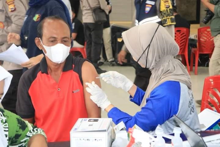 Kejar Target, Polda Kembali Gelar Vaksinasi Massal