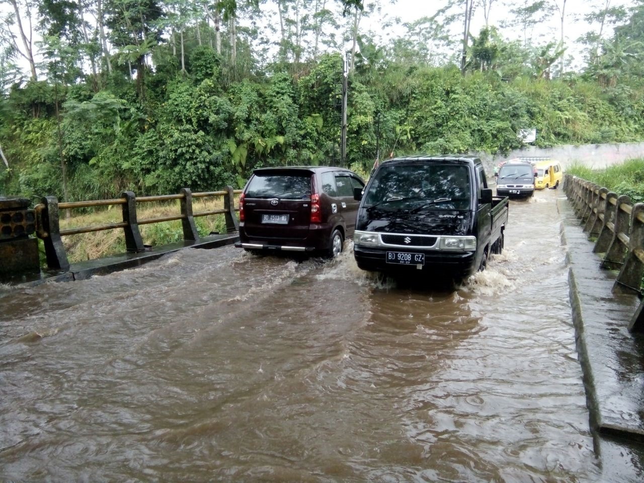 Jalan dan Jembatan Provinsi Diusul Diperbaiki