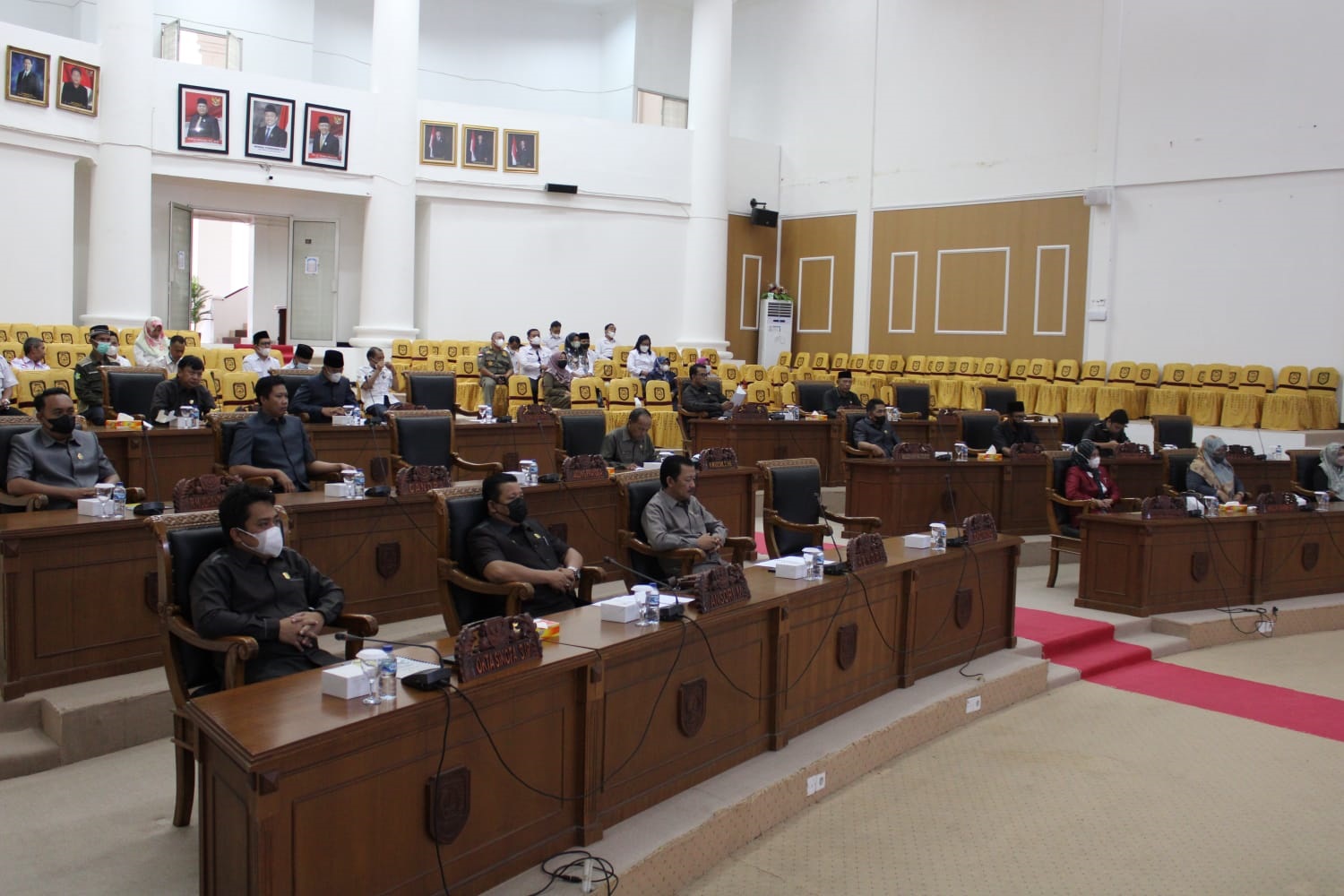 Dewan Interupsi, Tanya Perizinan RSUD II Jalur