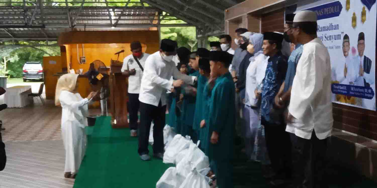 PWI Gelar Buka Bersama dan Berbagi