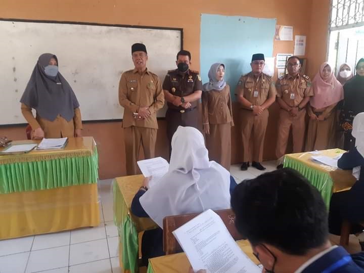 Bupati Monitoring Pelaksanaan Ujian Tingkat SMP