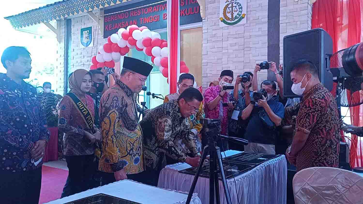 Wakil Jaksa Agung Resmikan Rumah RJ