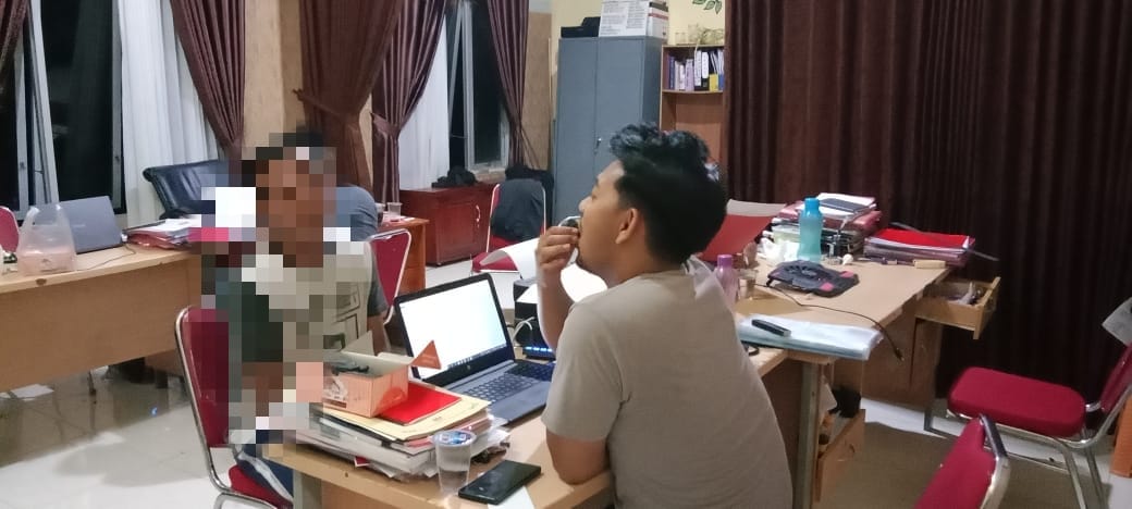 Di Bawah Tekanan, Korban Pencabulan Ayah Kandung Pilih Bungkam