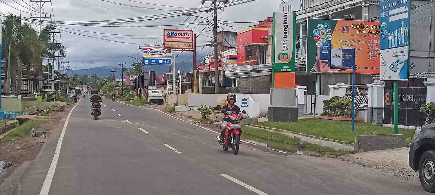 Tertibkan Reklame, Pemkab Lebong Bakal Beri Surat Peringatan